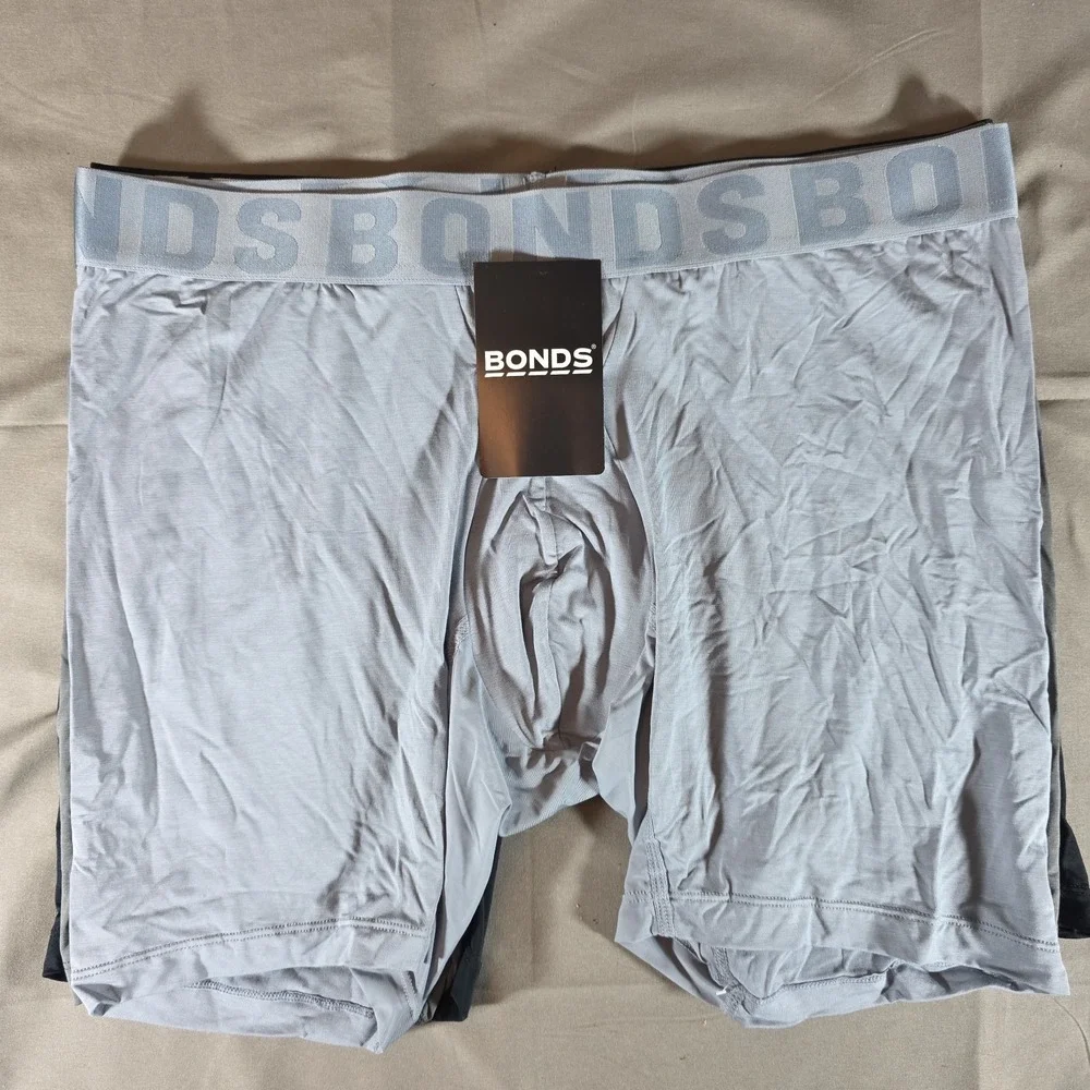 Bonds Underwear Anti-Chafing Boxer XL 3 Pack Black, Fortress, Sting Grey